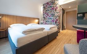 Amadeo Hotel Schaffenrath  4*
